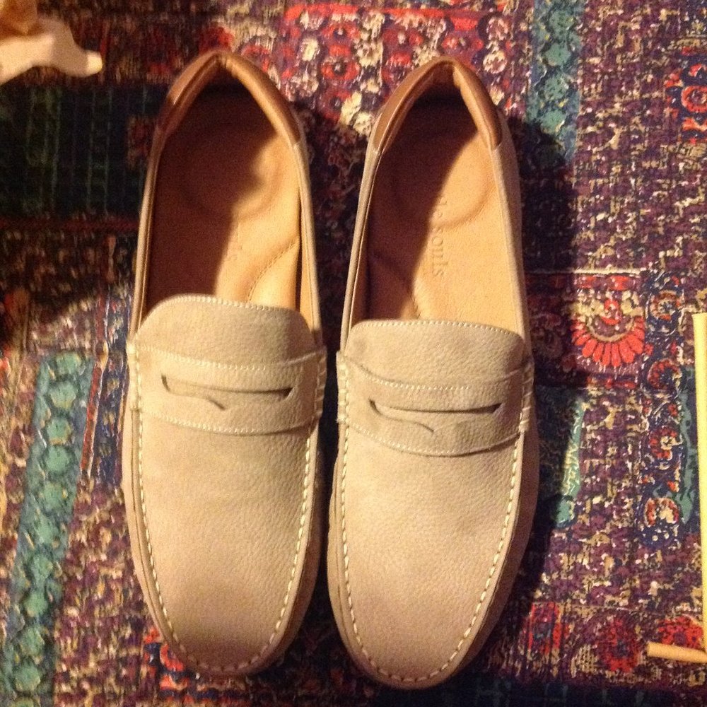 Gentle Souls Men's Nyle Tan Leather Penny Drivers(Loafers) - 11.5M - New in Box
